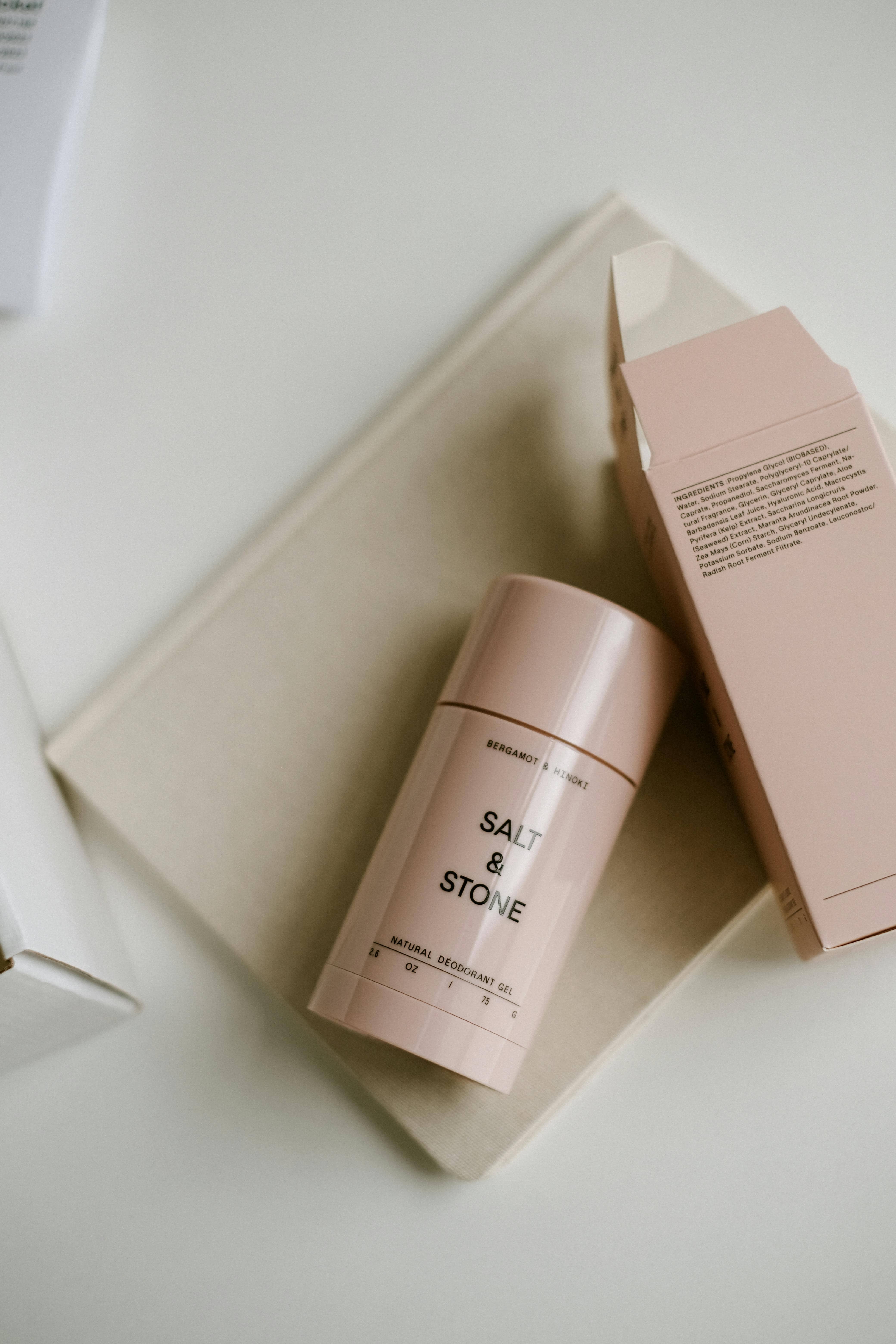 알루미늄 프리(Aluminum-Free) 데오도란트 사용이 발각질 완화에 미치는 실제 효과