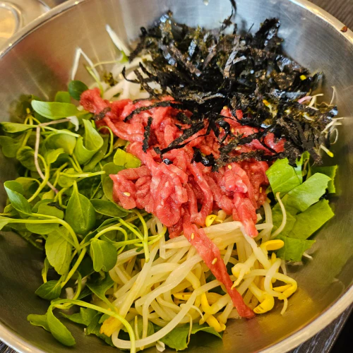 장사의 신 차돌박이육개장