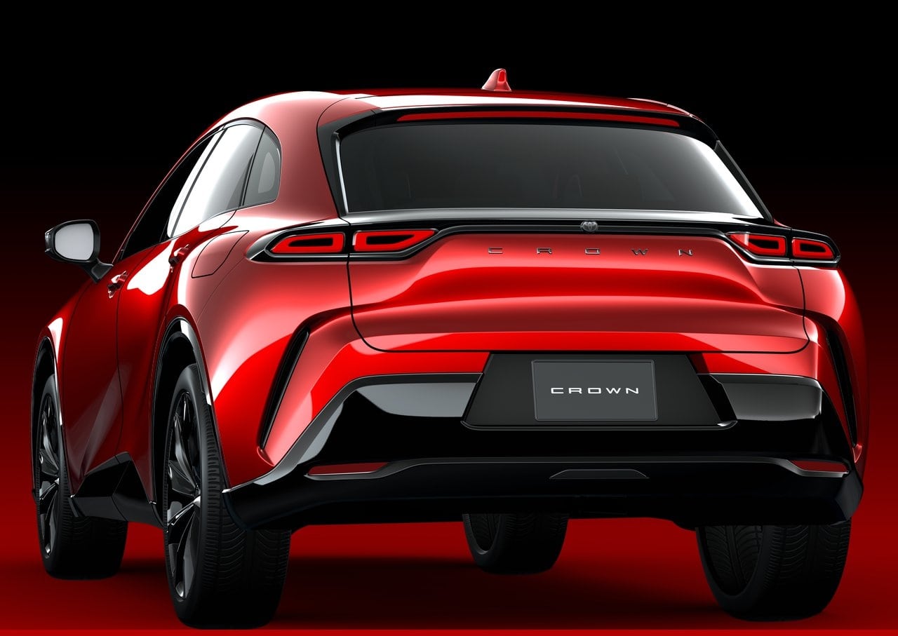 토요타 크라운 스포츠 하이브리드 가격 연비 출시일 공개