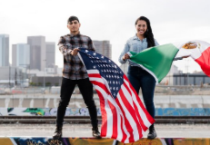 트럼프 관세 폭탄에 캐나다 보복, 트럼프-캐나다·멕시코 관세 전쟁