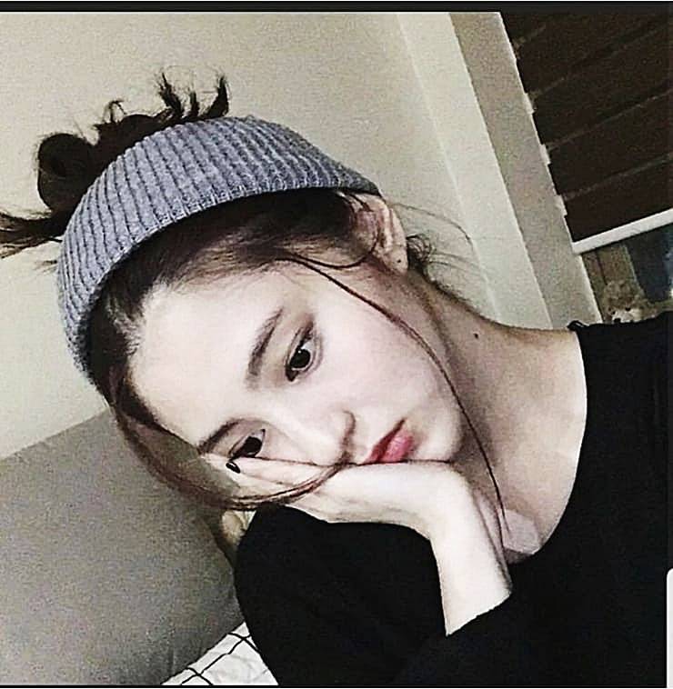 배우-한소희-타투