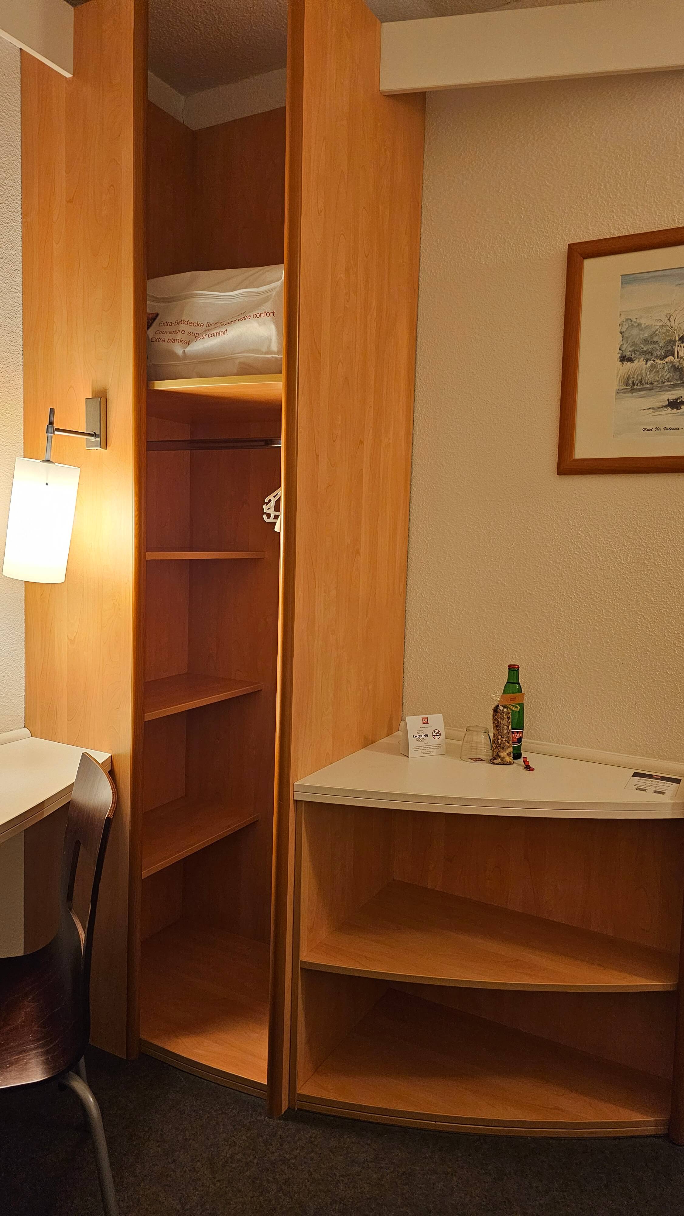 체코 프라하 여행 숙소 이비스 말라스트라나