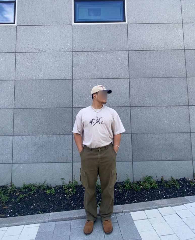 데일리룩('26. 9. 5.)곤니치와봉쥬르 빈티지 워싱투톤 볼캡, 스탠다드에러 피그먼트 티셔츠, 프리즘웍스 카고팬츠, 레드윙 아이언레인저 스웨이드 8083 호손 뮬스키너, 케이엔드