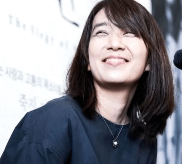 한강 작가 대한민국 최초 노벨문학상 작품 채식주의자