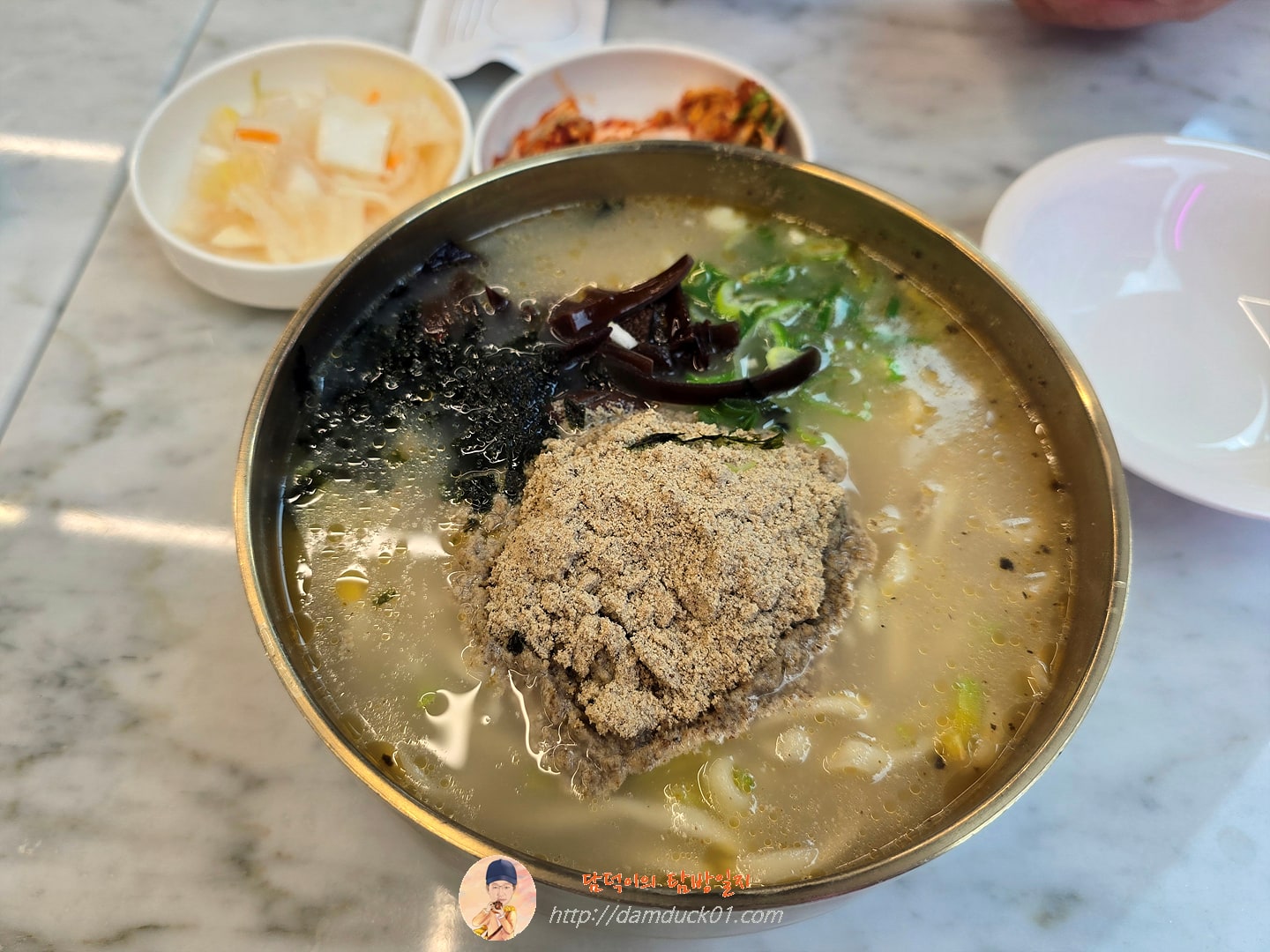 들깨 칼국수
