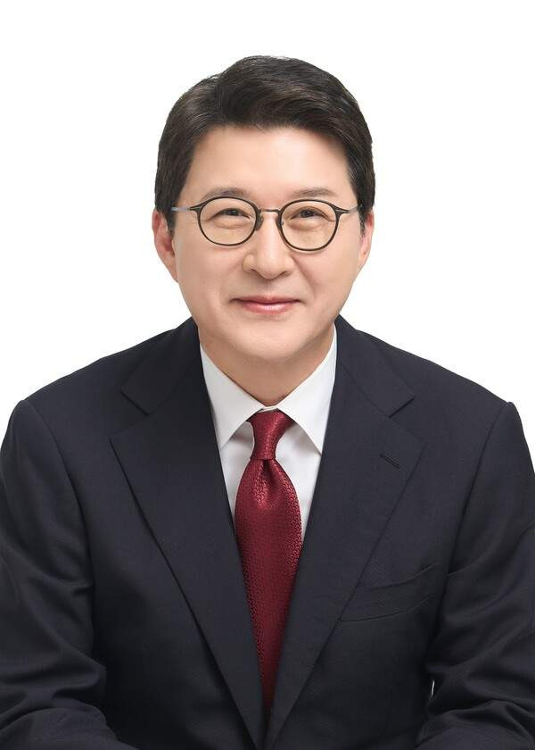 신동욱 국회의원 앵커 경력