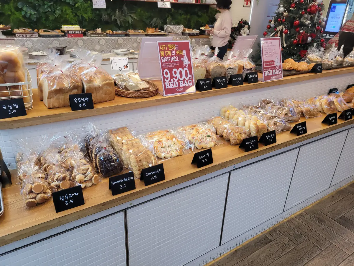 브런치-빵뷔페-테이크아웃-판매-빵