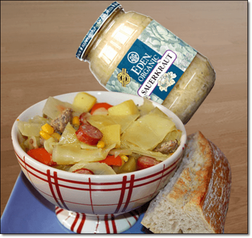 양배추 초절임과 음식 및 빵