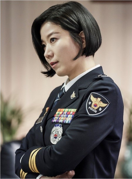 전혜진 비밀의 숲