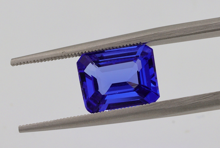 고품질 푸른 사파이어