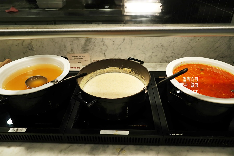 2023 빕스 딸기 퍼레이드 런치 솔직 후기 + 90% 할인쿠폰 샐러드바 가격