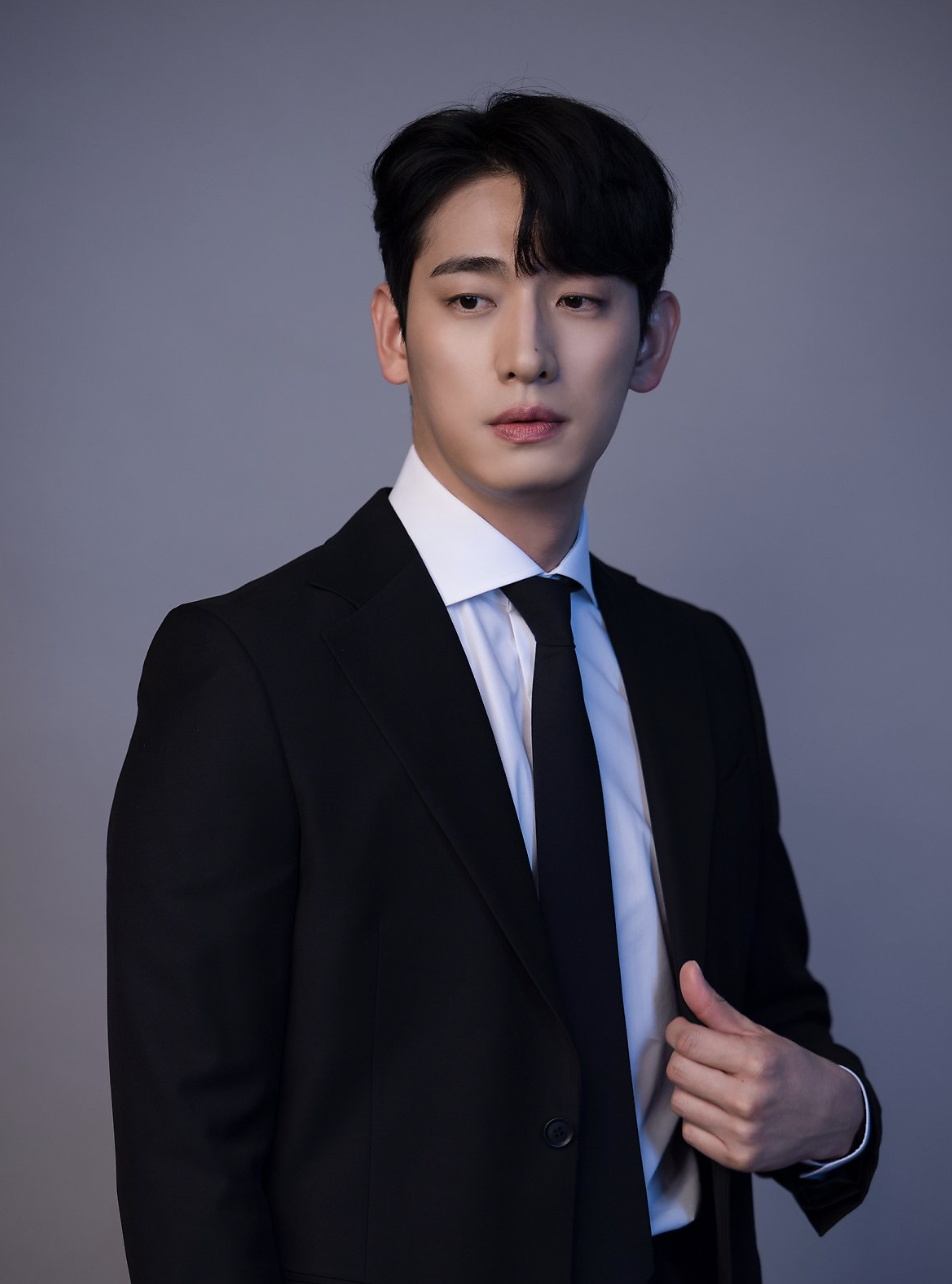 윤박 프로필 화보