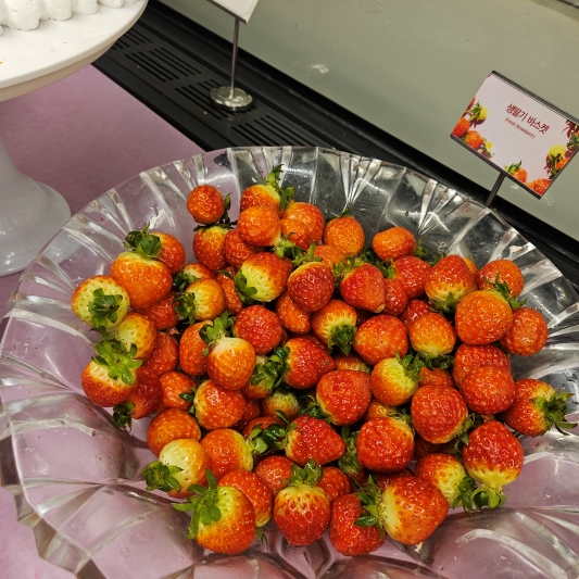 애슐리 퀸즈 딸기 제철