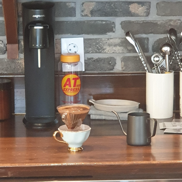 헤이리 예술 마을 카페: 카페 빅 핸드 (Cafe Big Hand)_핸드 드립