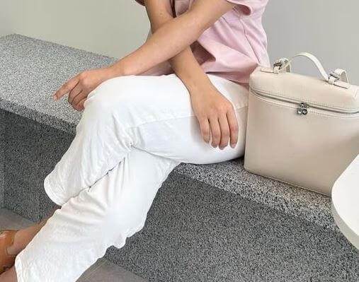 가짜 명품 착용 및 판매 논란