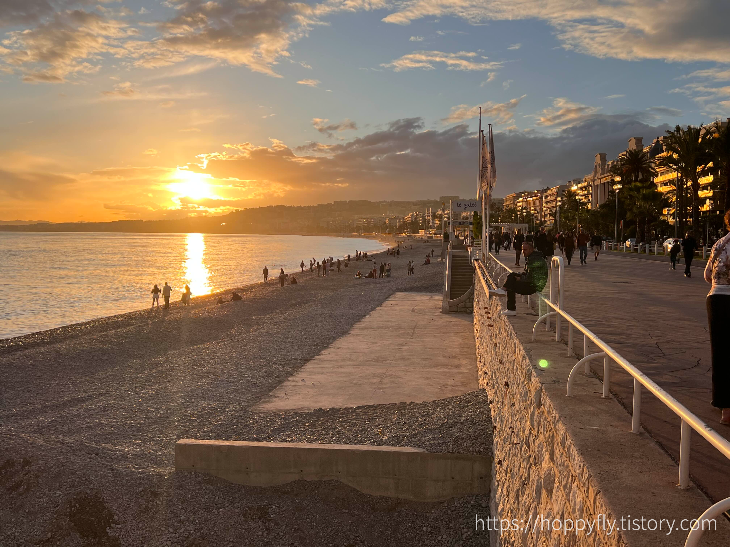 프랑스 니스 해안가 산책로