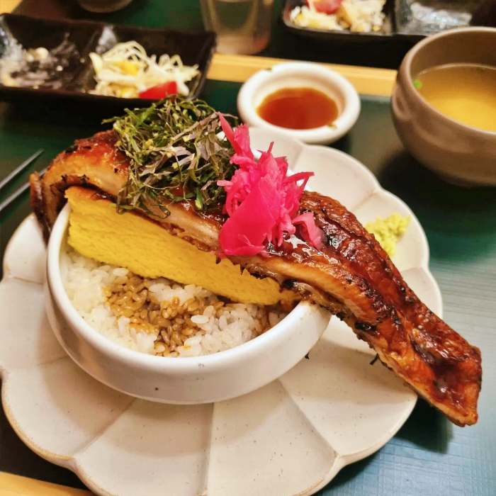 서민갑부 서울숲 성수 한우 이불 덮밥 맛집