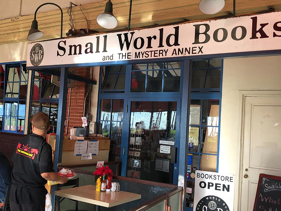 Small World Books (베니스 비치)
