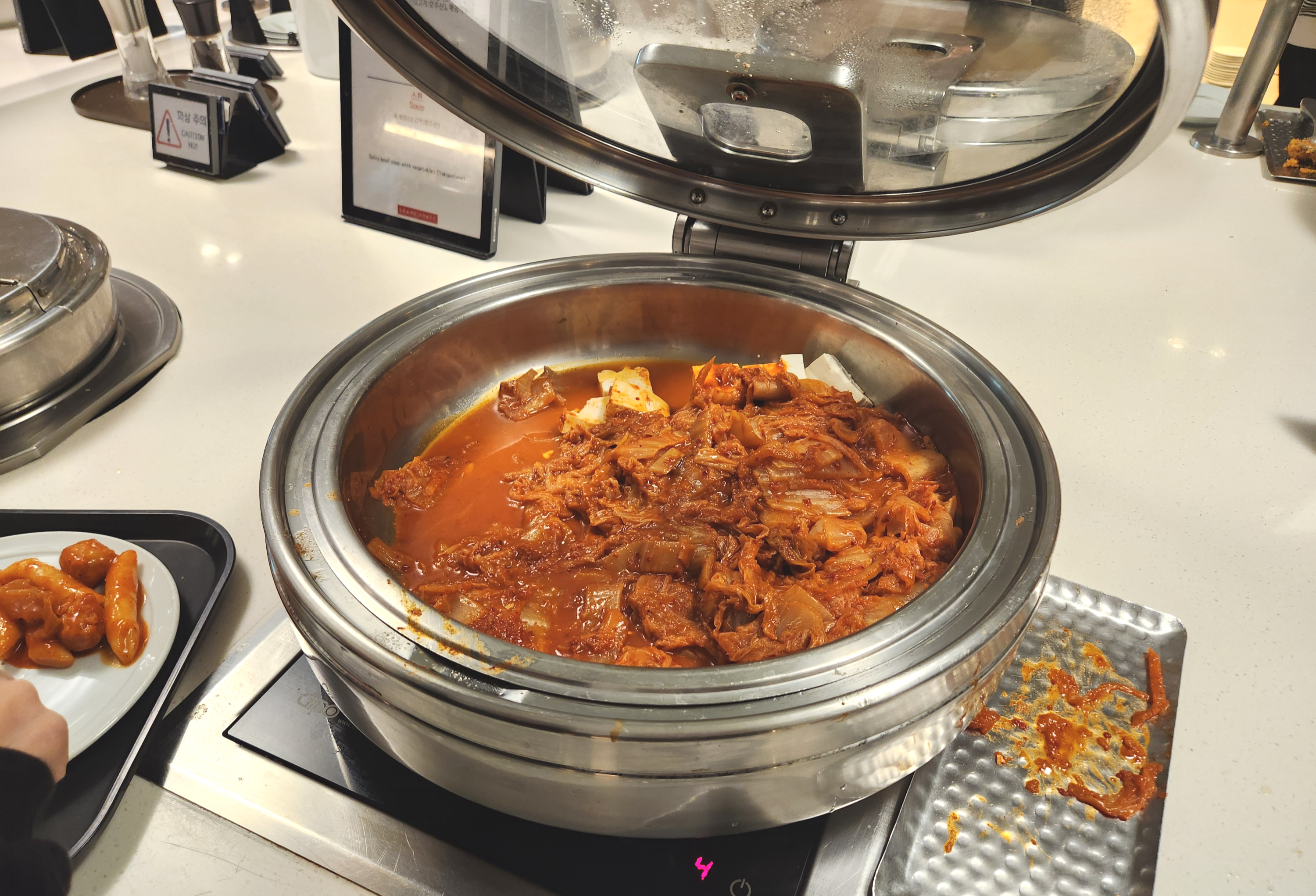 인천공항 대항항공 라운지 두부김치