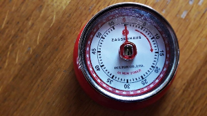 타이머 기능을 설정하여 자세 고쳐잡을 시간 확보