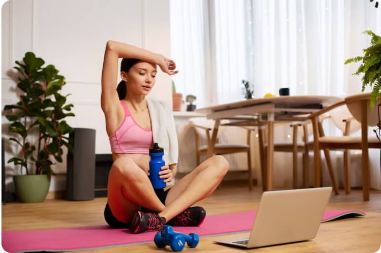 명상을 하고 있는 여성