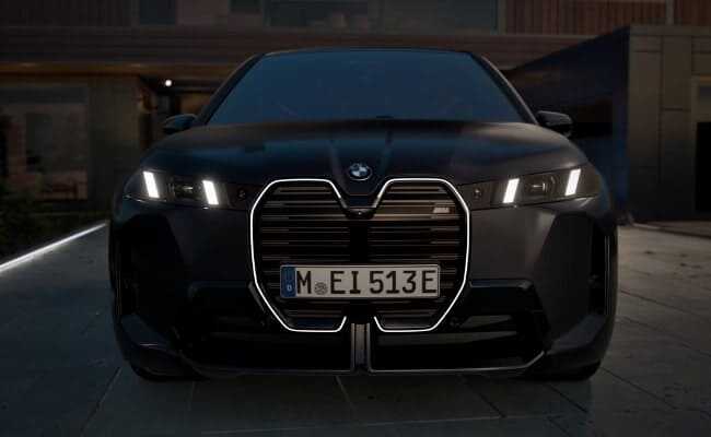 BMW iX M70 xDrive