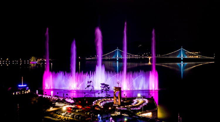 탑정호 출렁다리