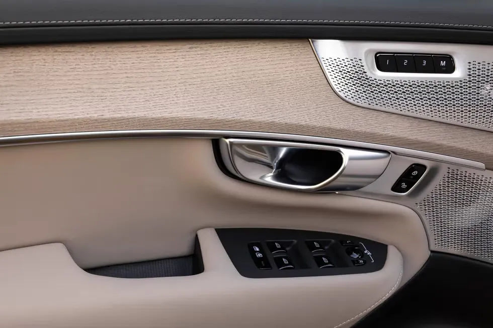 볼보 XC90 이미지