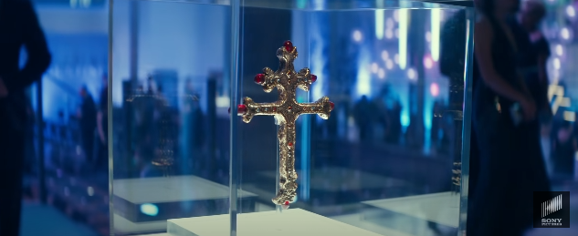 영화언차티드의열쇠유리관안에보관되어있다.