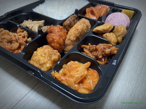 GS25 편의점 뭘좋아할지몰라 다넣어봤어 도시락 2022년 4월