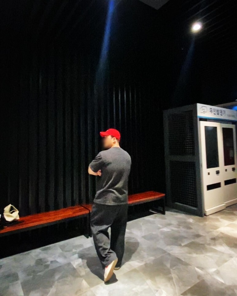 데일리룩(오뭘입) 나이키 헤리티지86 퓨추라 워시드 레드, 어커버 반팔, 무탠다드 스웨트 팬츠,나이키 블레이저 로우 77, 남자데일리룩, 남자데일리코디, 남자데일리패션, ootd