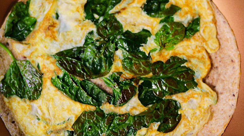 시금치 달걀 또띠야