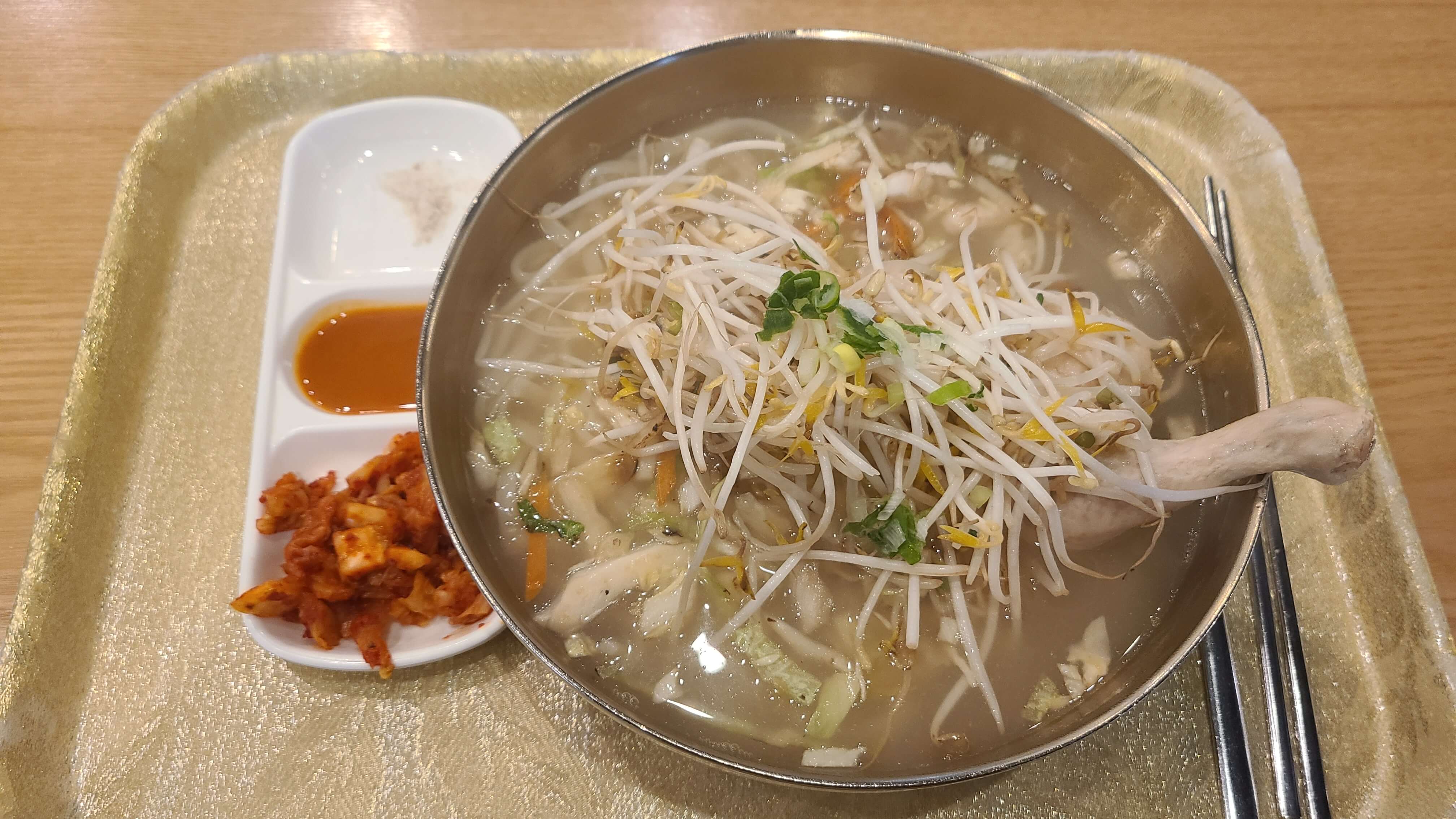 파주닭국수-닭칼국수