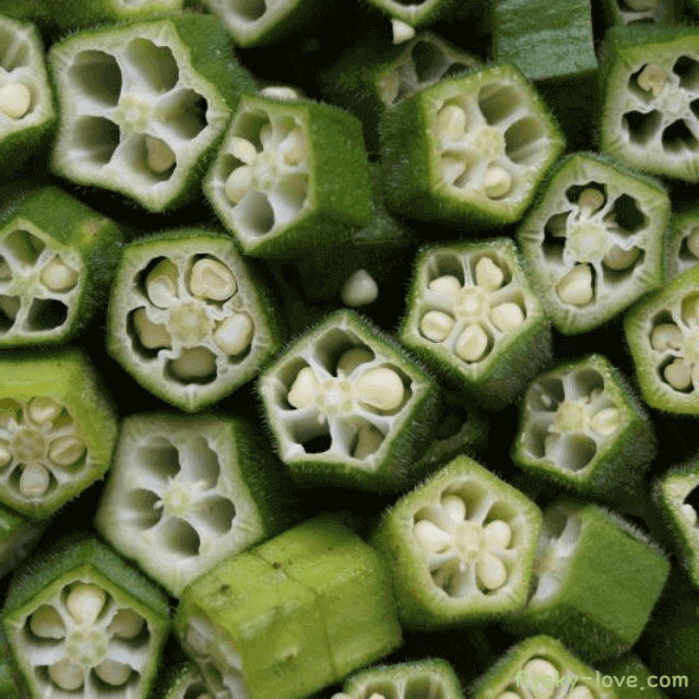 뮤신이 풍부한 오크라 특징