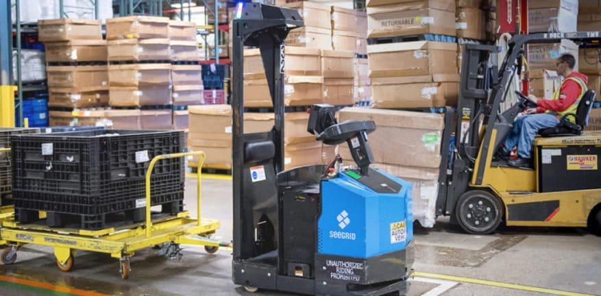 자율 무인 지게차 공개 VIDEO: Self-Operating Lift Truck to Make Its Debut