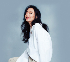 전도연(길복순역) 화보사진