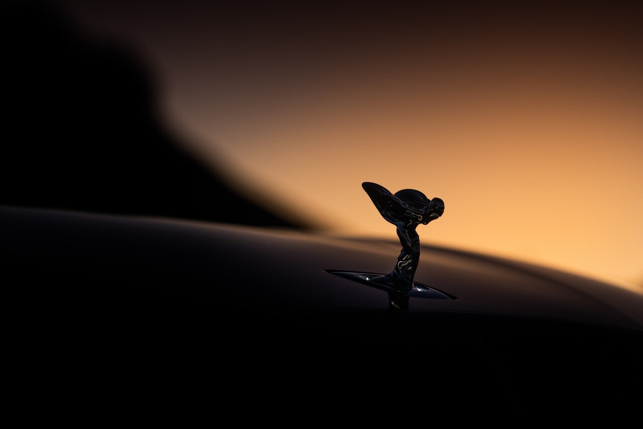 롤스로이스, 첫 전기차 '스펙터'