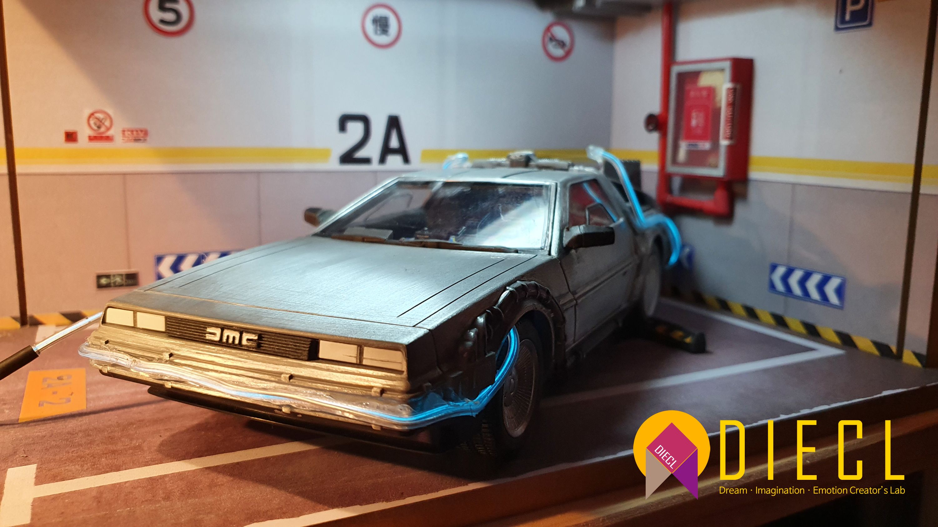 NECA Delorean&#44; Back to the future&#44; BTTF&#44; Polishing&#44; Detail Up&#44; 백투더퓨처&#44; 드로리안