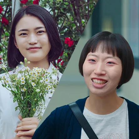 쇼컷에 파란 가디건을 하고 있는 무인도의 디바 문영주