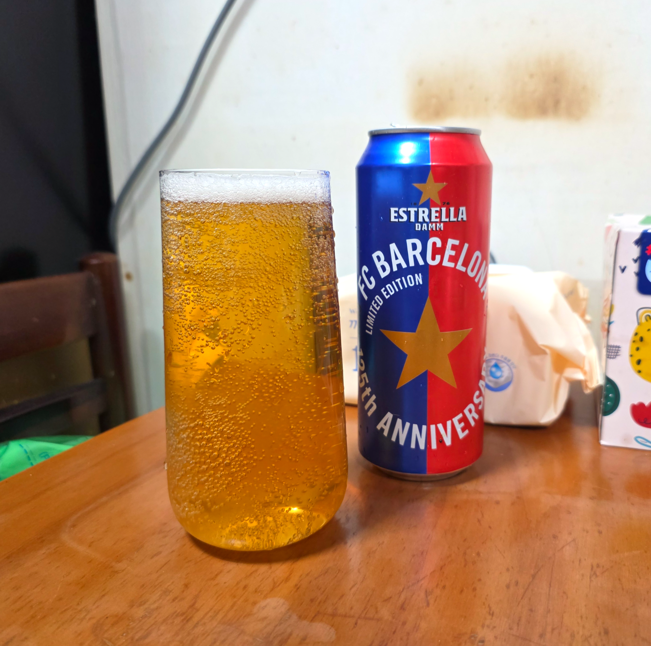 에스트렐라담바르셀로나_FC바로셀로나125주년스페셜에디션맥주