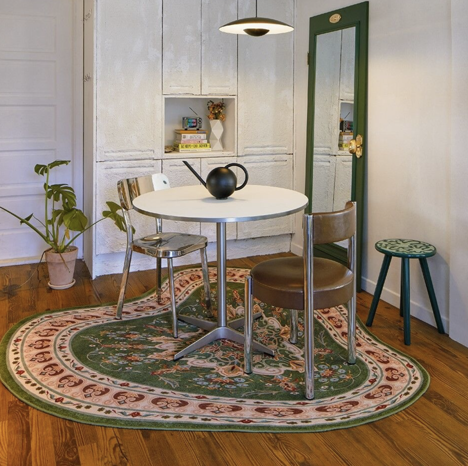 초록색 빈티지 러그