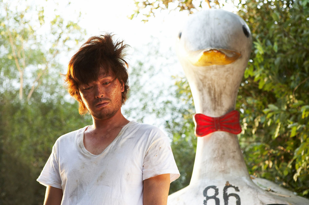 김씨표류기 영화 리뷰 정재영 정려원 고립된 상황에서 희망적인 메시지