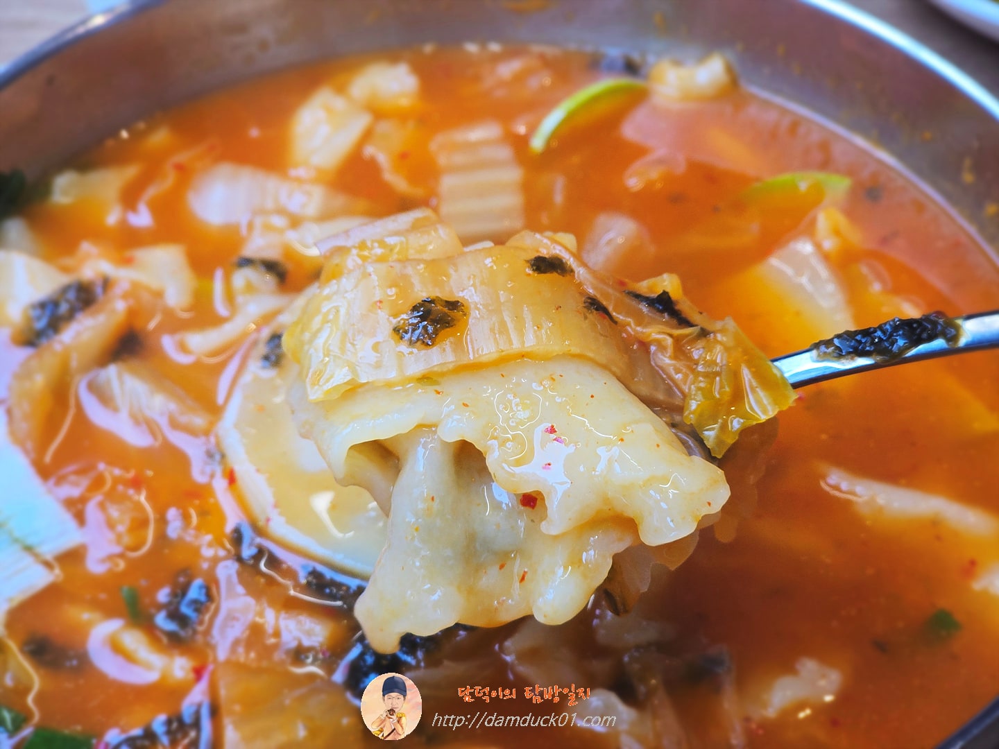 김치수제비