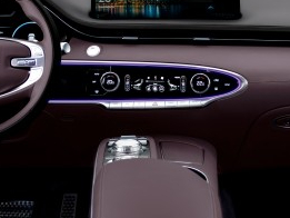 제네시스 GV70 페이스리프트 실내