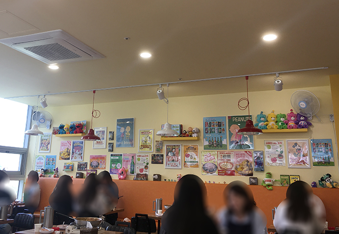 또보겠지-떡볶이집-내부4