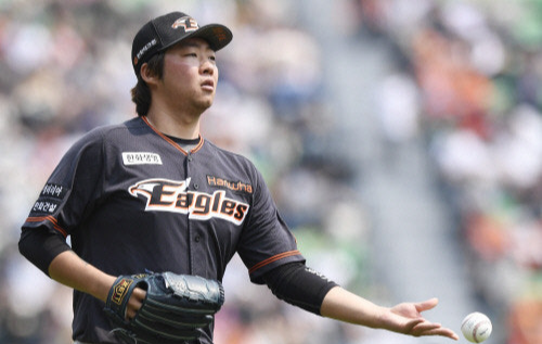 김범수 FA 계약 지연