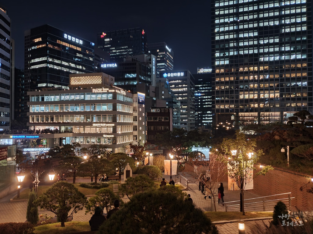 명동성당 명동거리