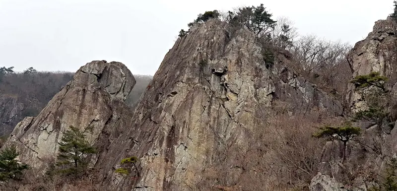 울산 영축산과 신불산 아리랑릿지