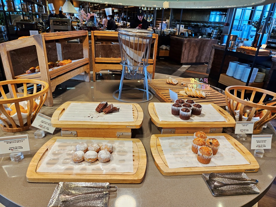 제주신화월드 메리어트 리조트 조식 스카이 온 파이브 다이닝 조식 후기