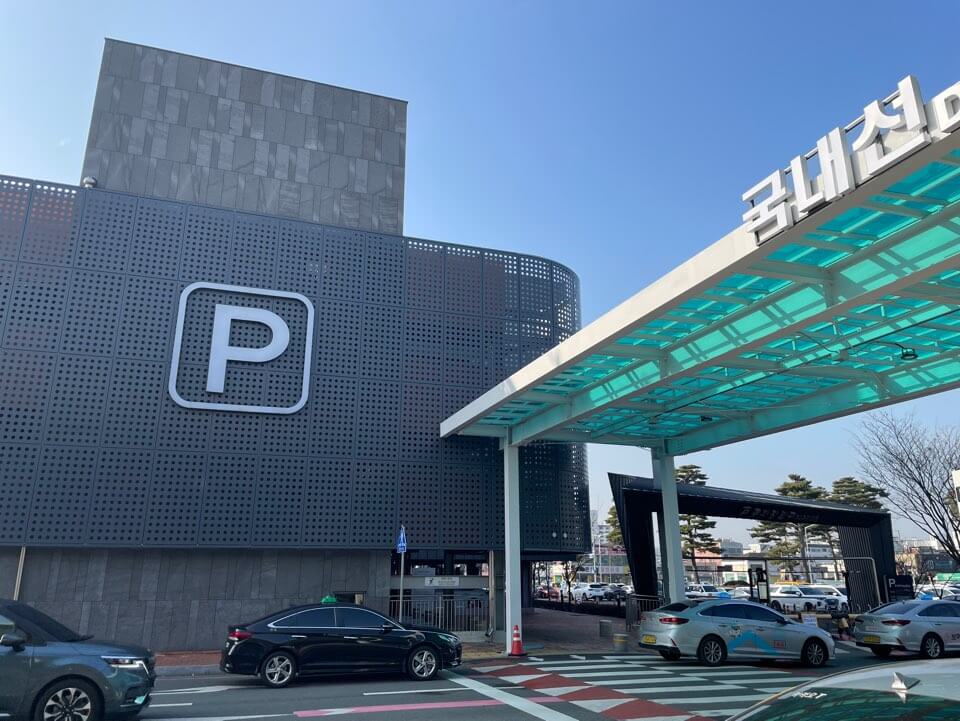 대구공항-국내선-터미널-주차장